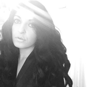 Meet your Posher, Christina